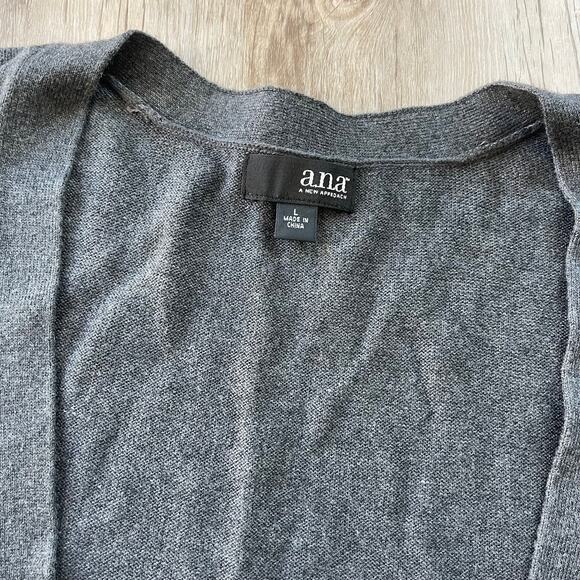 NWT a.n.a A New Approach Women Cardigan Sweater Large Gray Sequin Sparkle Pocket - Picture 5 of 9